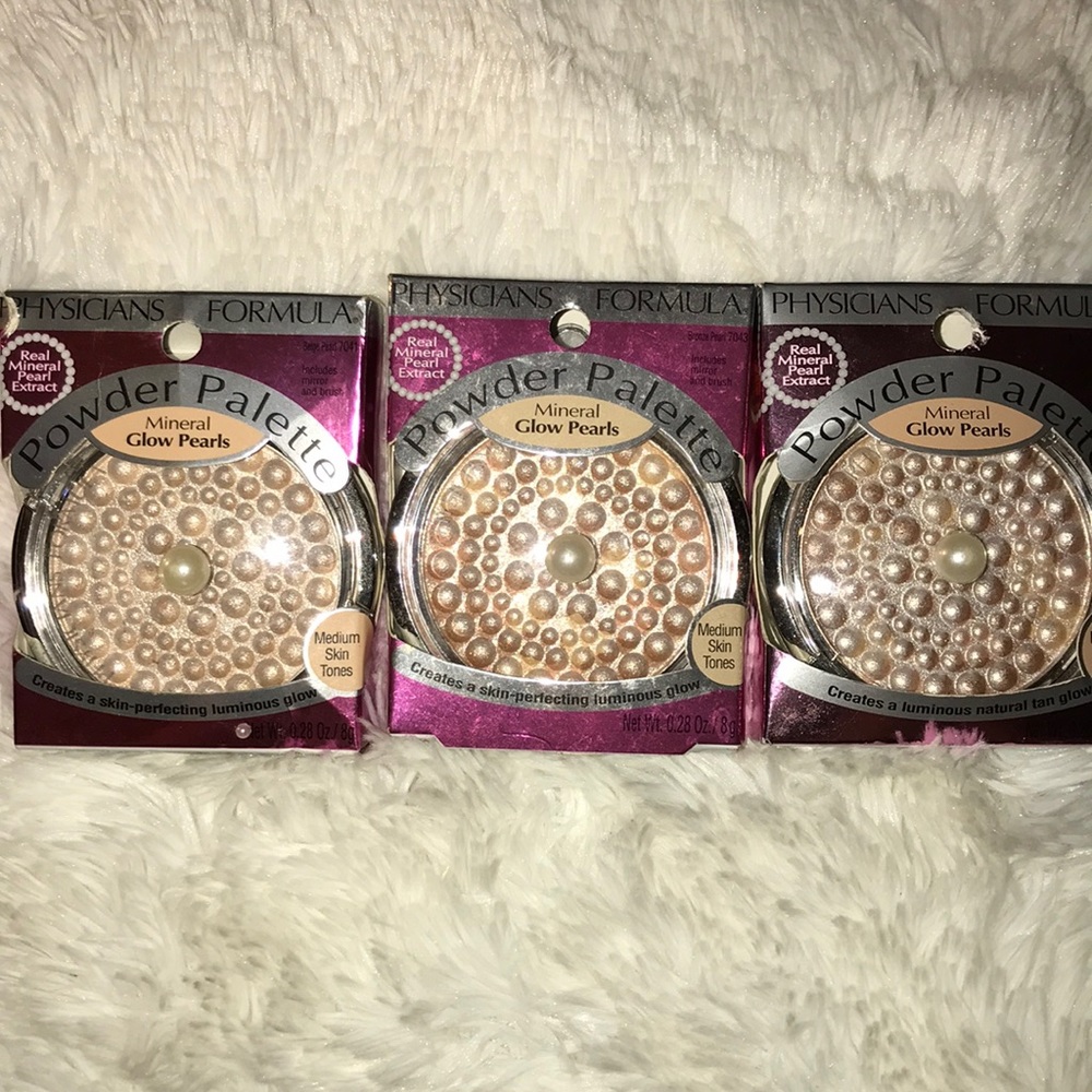 Physicians Formula powder palette. Mineral glow pe